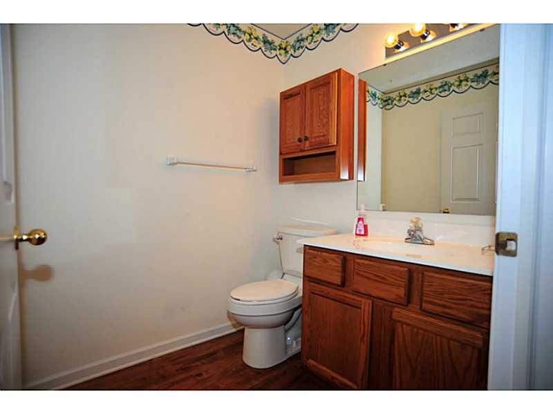 6554 B Rainer Way, Unit 39 Indianapolis, IN 46214 - Photo 12 of 14 Gallery Image 12