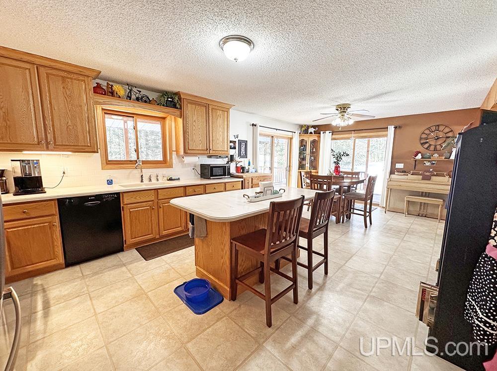 1012 Co Road Marquette, MI 49855 - Photo 12 of 42