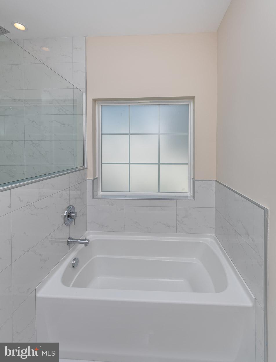 4405 Harcourt Road Baltimore, MD 21214 - Photo 26 of 37 Gallery Image 26