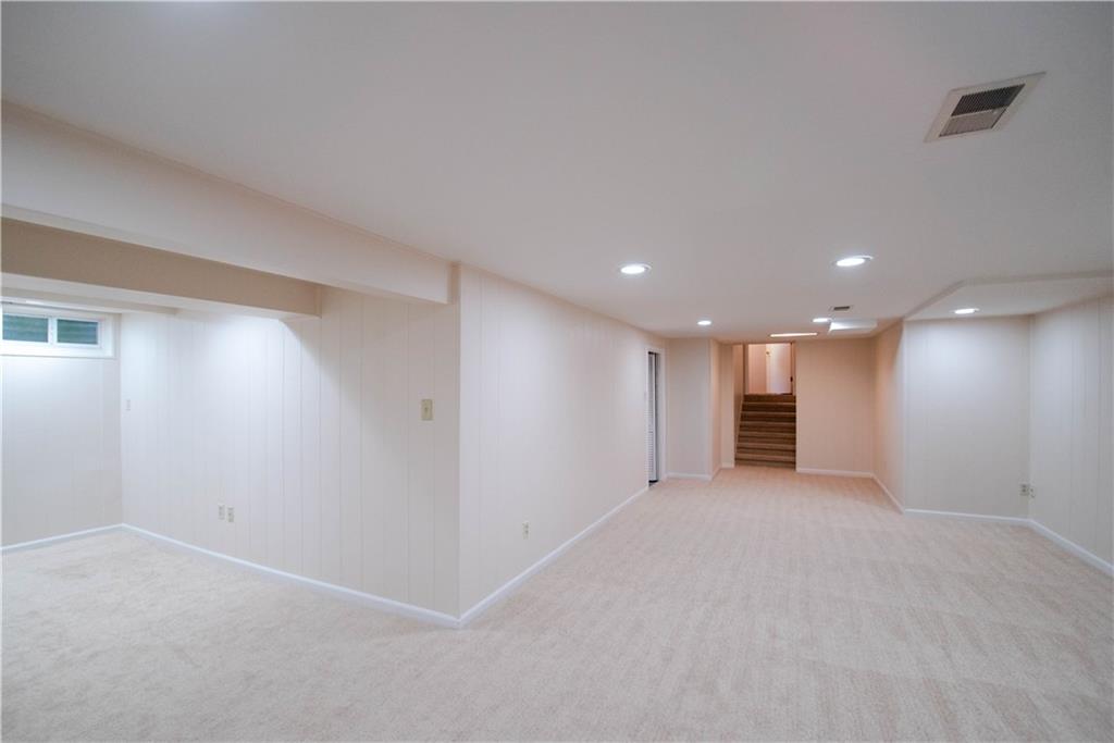 7225 Larkshall Road Indianapolis, IN 46250 - Photo 27 of 47 Gallery Image 27