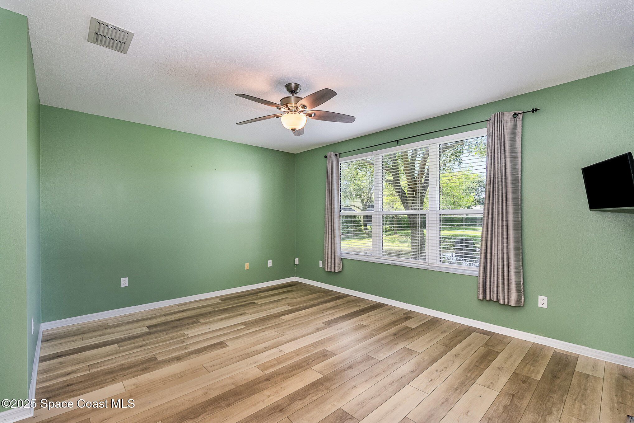 400 Trotter Lane, Unit 102 Melbourne, FL 32940 - Photo 14 of 36 014_file_681