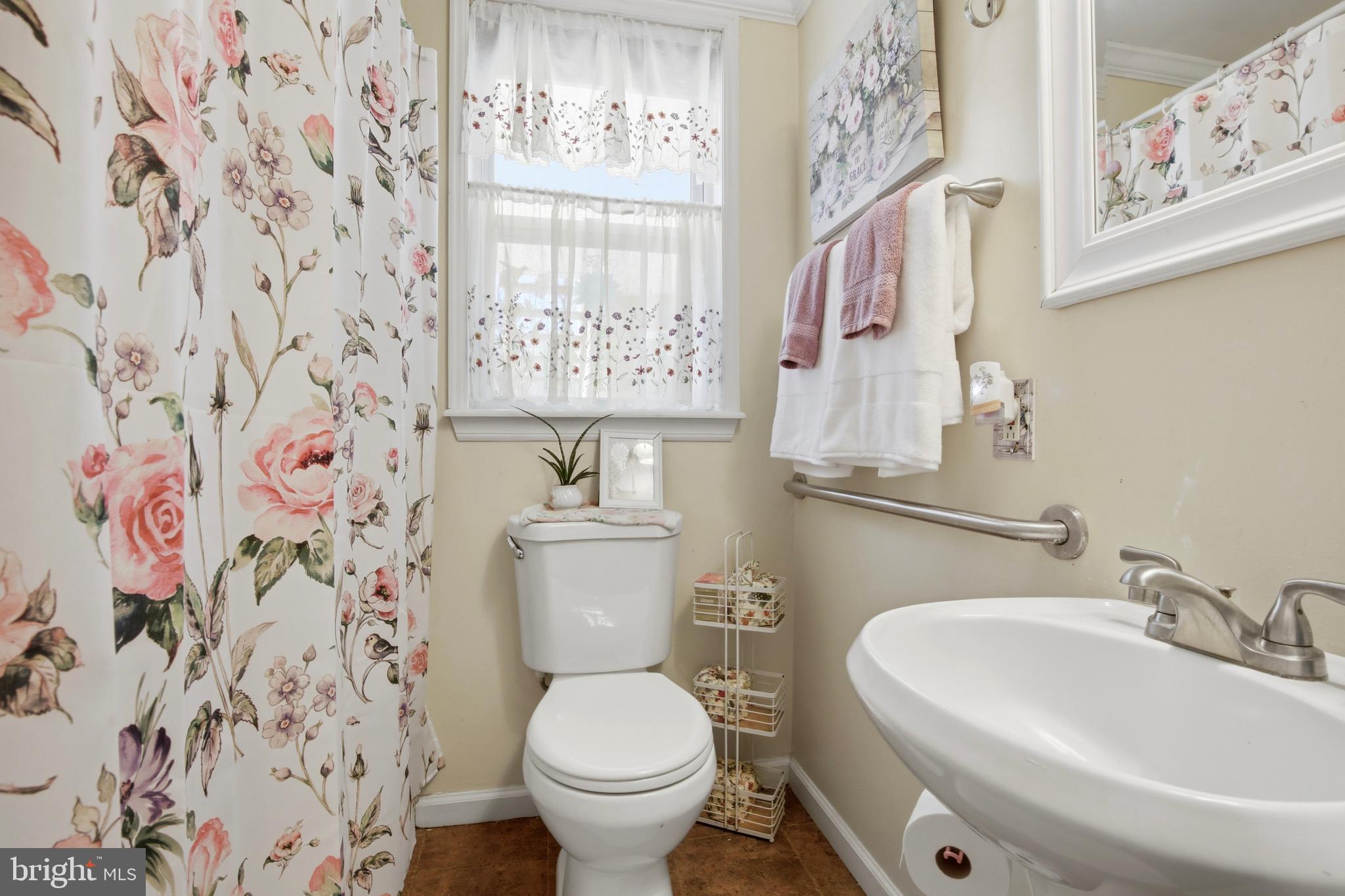 496 Covered Bridge Road Quakertown, PA 18951 - Photo 20 of 35 In law suite