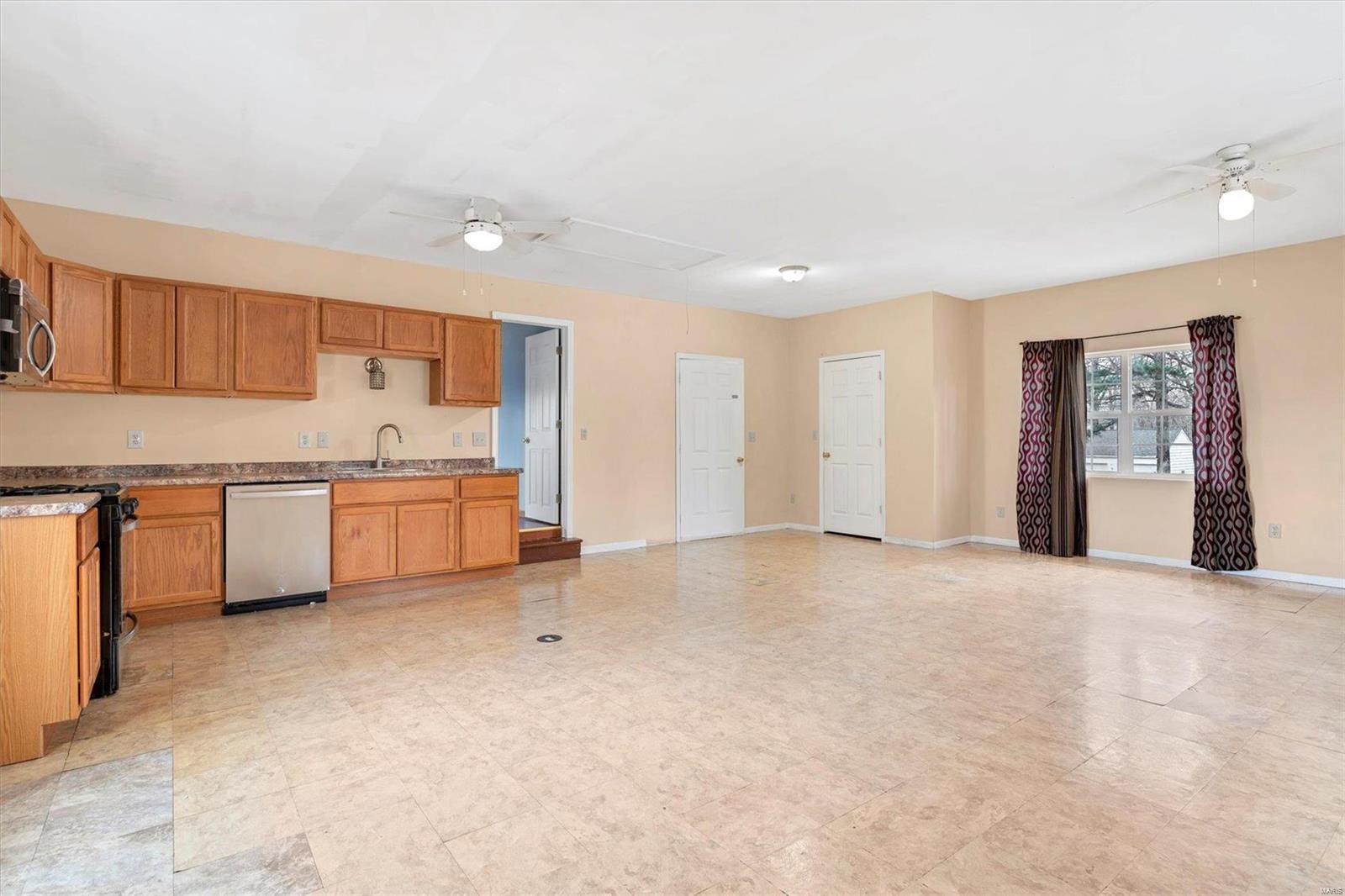 204 Lark Hill Lane Ballwin, MO 63021 - Photo 21 of 43