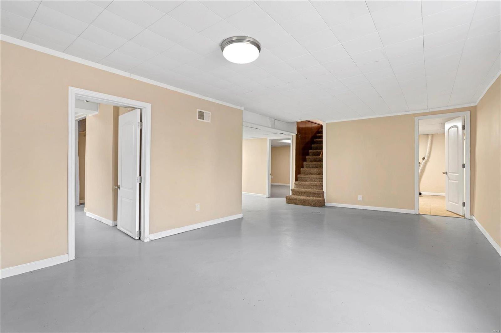 204 Lark Hill Lane Ballwin, MO 63021 - Photo 26 of 43