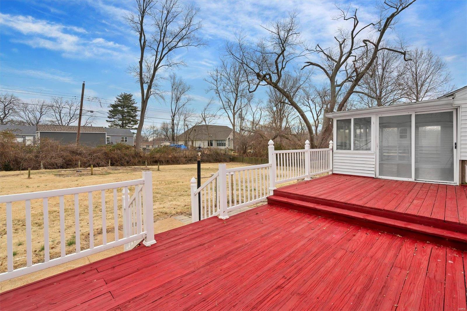 204 Lark Hill Lane Ballwin, MO 63021 - Photo 37 of 43