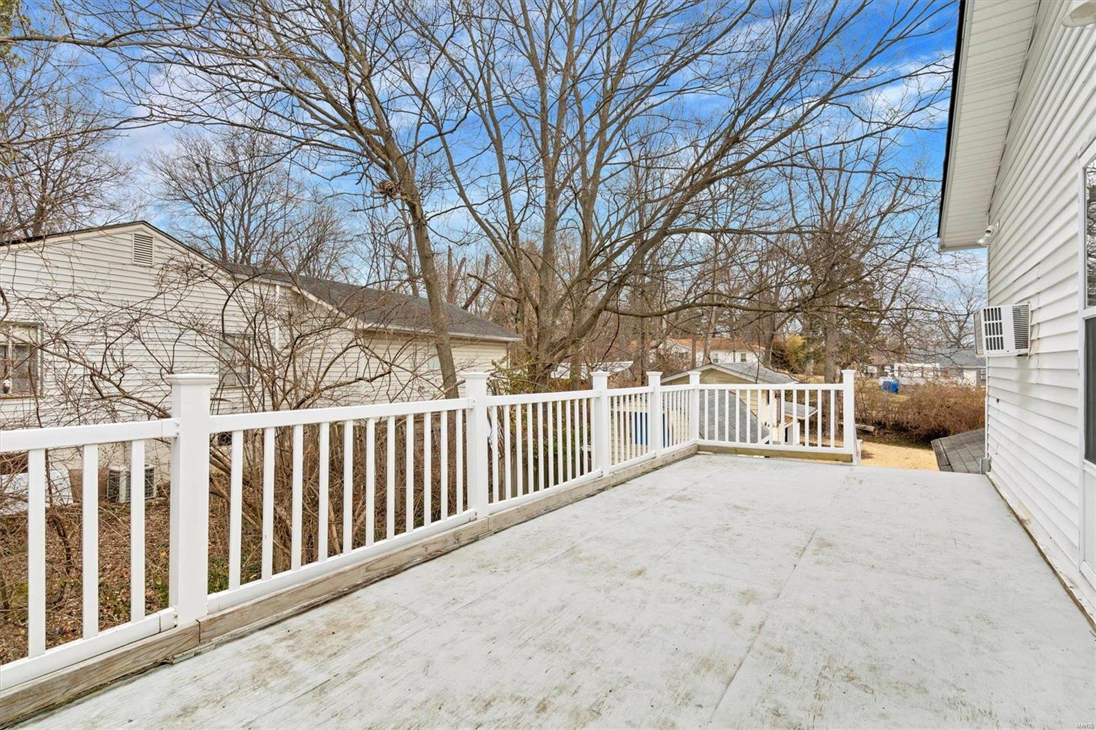 204 Lark Hill Lane Ballwin, MO 63021 - Photo 38 of 43