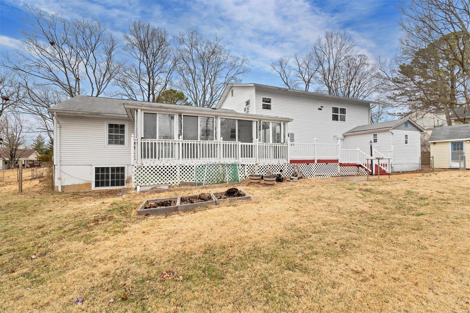 204 Lark Hill Lane Ballwin, MO 63021 - Photo 41 of 43