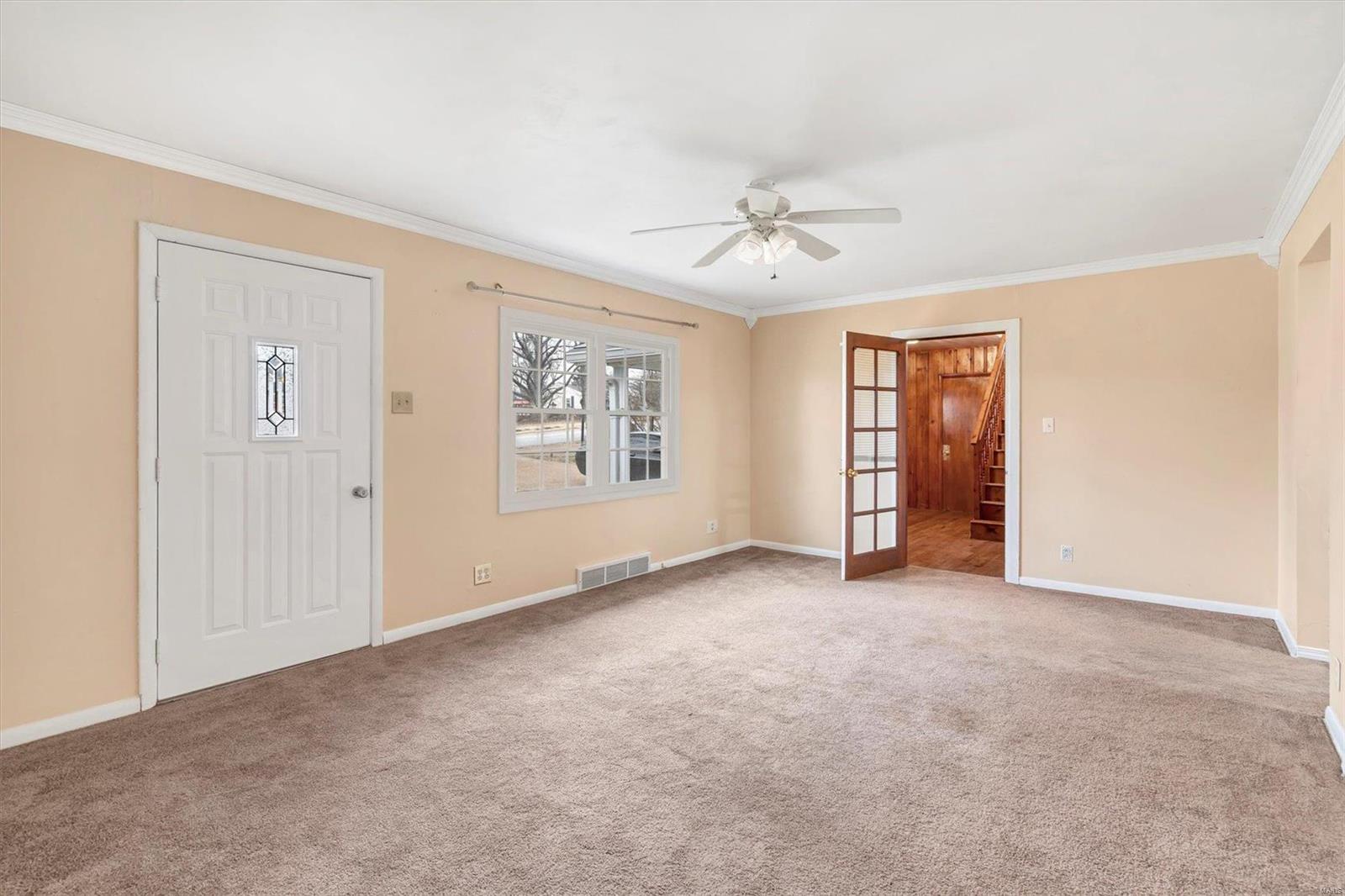 204 Lark Hill Lane Ballwin, MO 63021 - Photo 8 of 43