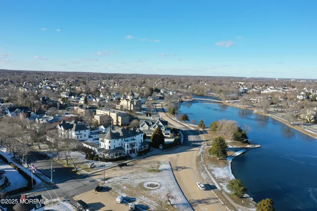 $649,000 | 200 Monmouth Avenue, Unit 21, Spring Lake, NJ 07762