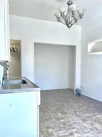 $1,599,900 | 10443 Magnolia Boulevard, North Hollywood, CA 91601