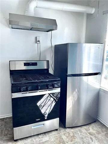 $1,599,900 | 10443 Magnolia Boulevard, North Hollywood, CA 91601