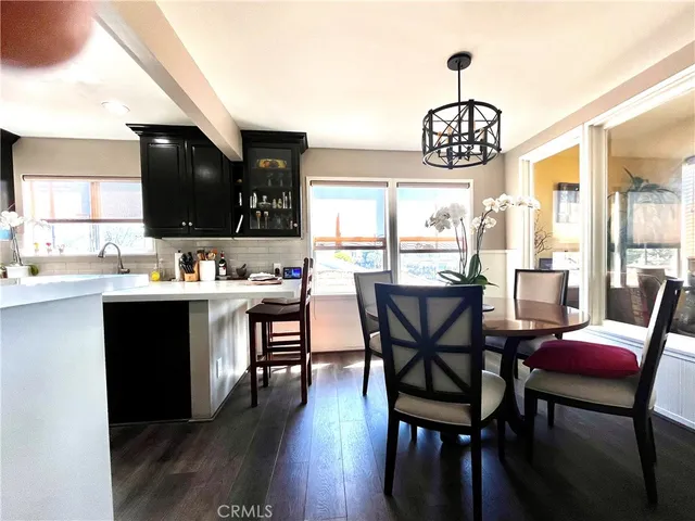 $1,599,900 | 10443 Magnolia Boulevard, North Hollywood, CA 91601