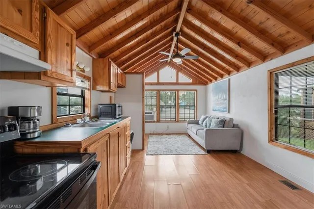 $159,000 | 825 Copeland Avenue, Unit 5, Everglades City, FL 34139