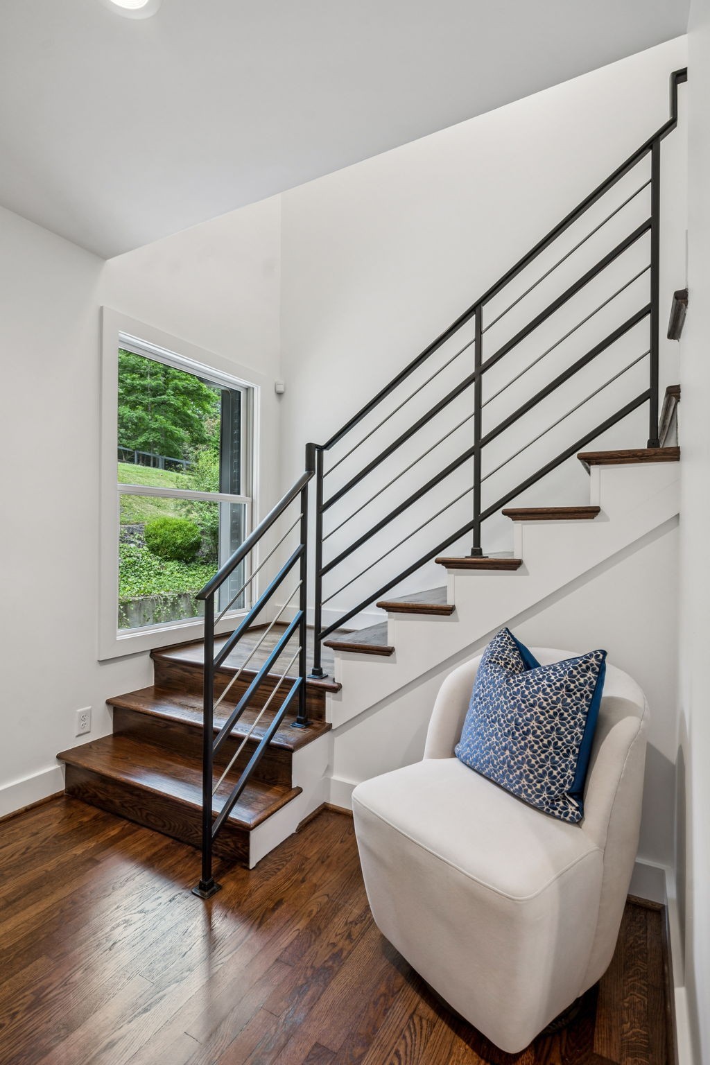 915 Overton Lea Road Nashville, TN 37220 - Photo 39 of 75