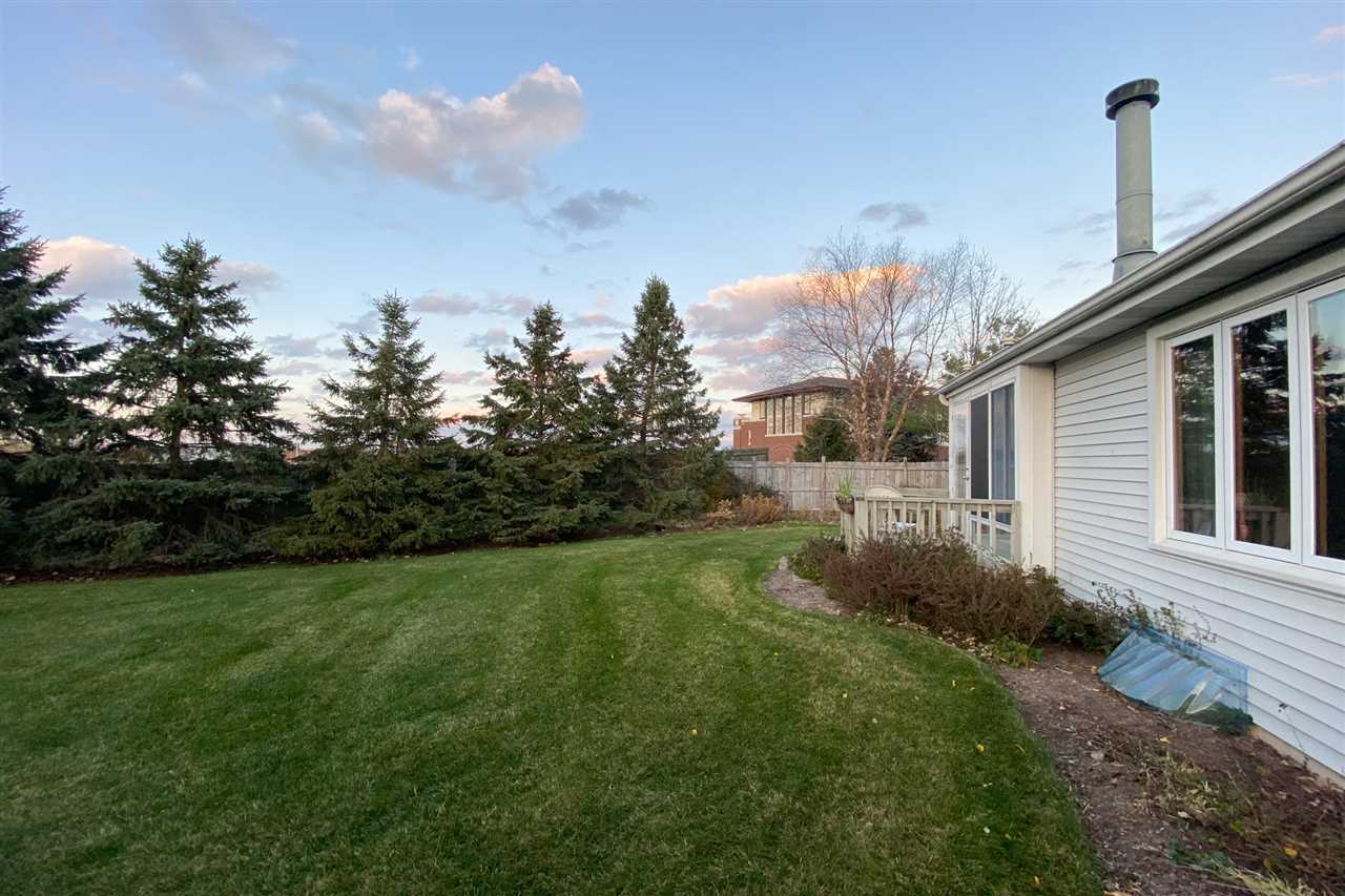 6614 North Point Road Rockford, IL 61108 - Photo 24 of 26 a view of a back yard of the house