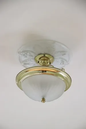 $2,500 | 249 County Street, Unit 2, Attleboro, MA 02703