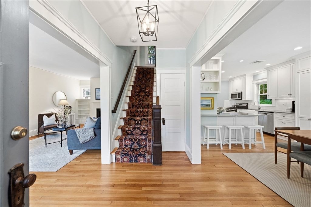 25 Riverdale Road Wellesley, MA 02481 - Photo 2 of 24 Gallery Image 2