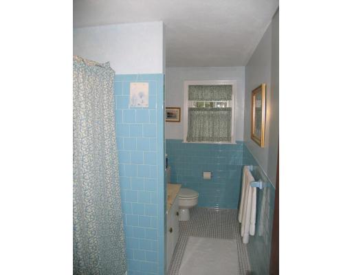 25 Thoreau Road Northborough, MA 01532 - Photo 10 of 19 Gallery Image 10