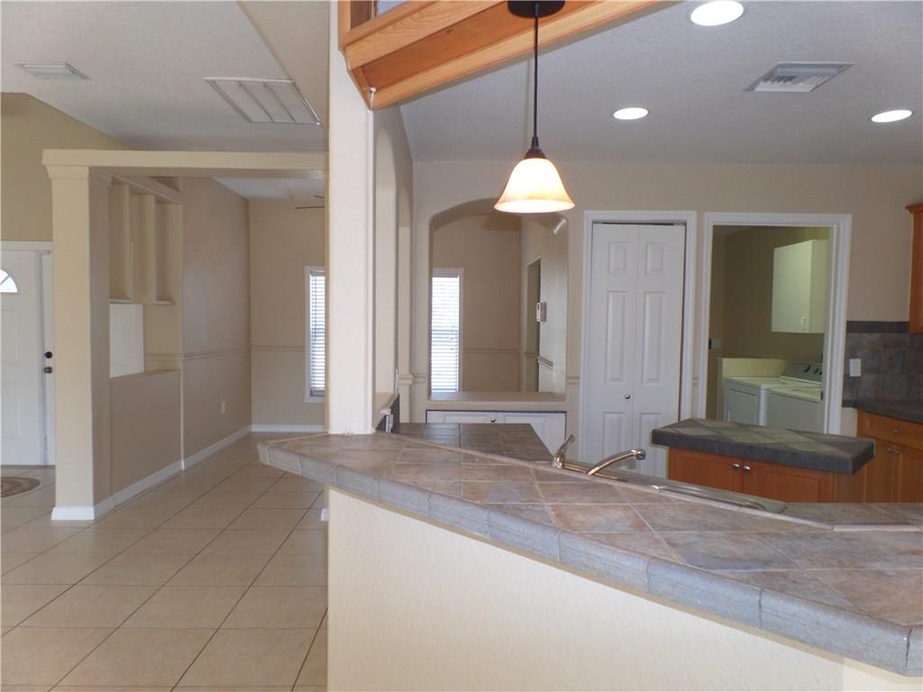 2286 Southeast Avalon Road Port St. Lucie, FL 34952 - Photo 13 of 35