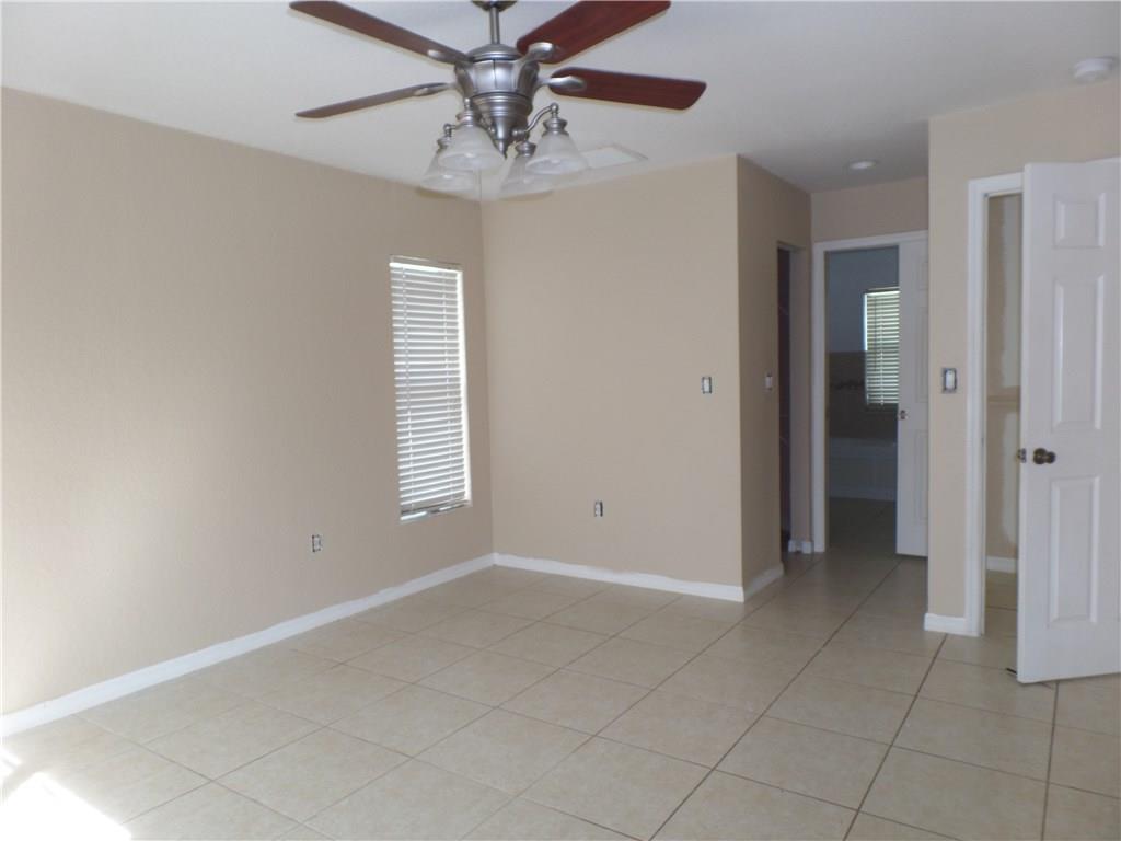 2286 Southeast Avalon Road Port St. Lucie, FL 34952 - Photo 16 of 35