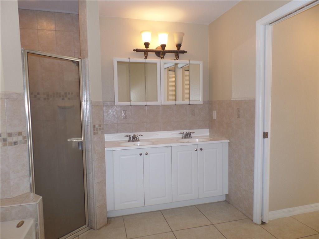 2286 Southeast Avalon Road Port St. Lucie, FL 34952 - Photo 20 of 35