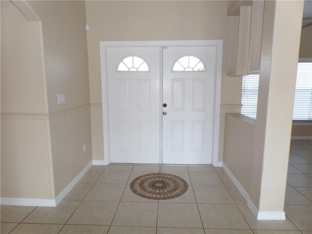 2286 Southeast Avalon Road Port St. Lucie, FL 34952 - Photo 3 of 35