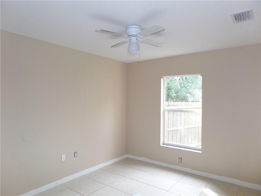 2286 Southeast Avalon Road Port St. Lucie, FL 34952 - Photo 24 of 35