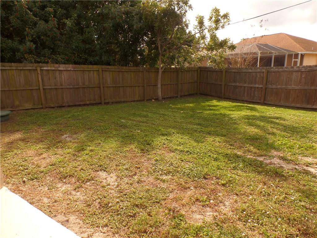 2286 Southeast Avalon Road Port St. Lucie, FL 34952 - Photo 30 of 35