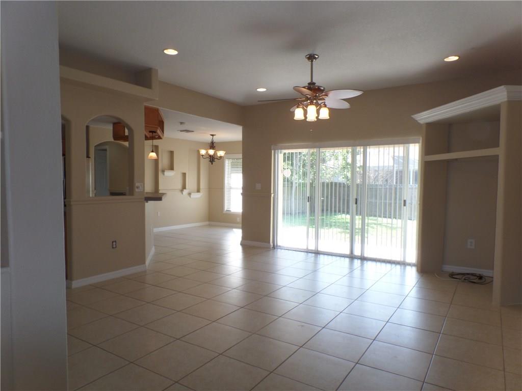 2286 Southeast Avalon Road Port St. Lucie, FL 34952 - Photo 5 of 35