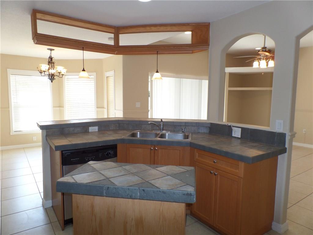 2286 Southeast Avalon Road Port St. Lucie, FL 34952 - Photo 10 of 35
