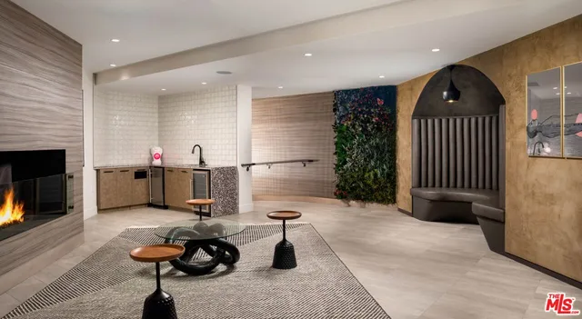 $2,599 | 1340 South Hill Street, Unit 206, Los Angeles, CA 90015