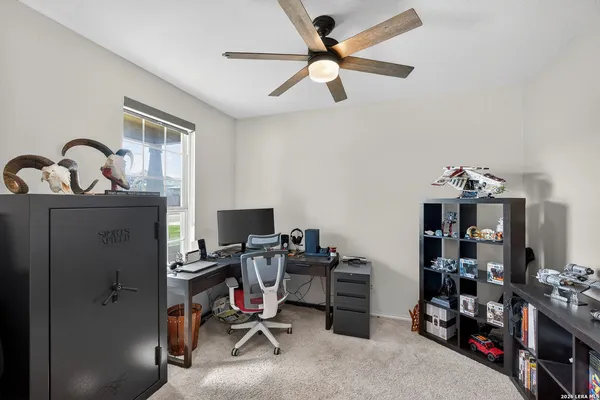 $1,900 | 7001 Lions Park, San Antonio, TX 78252