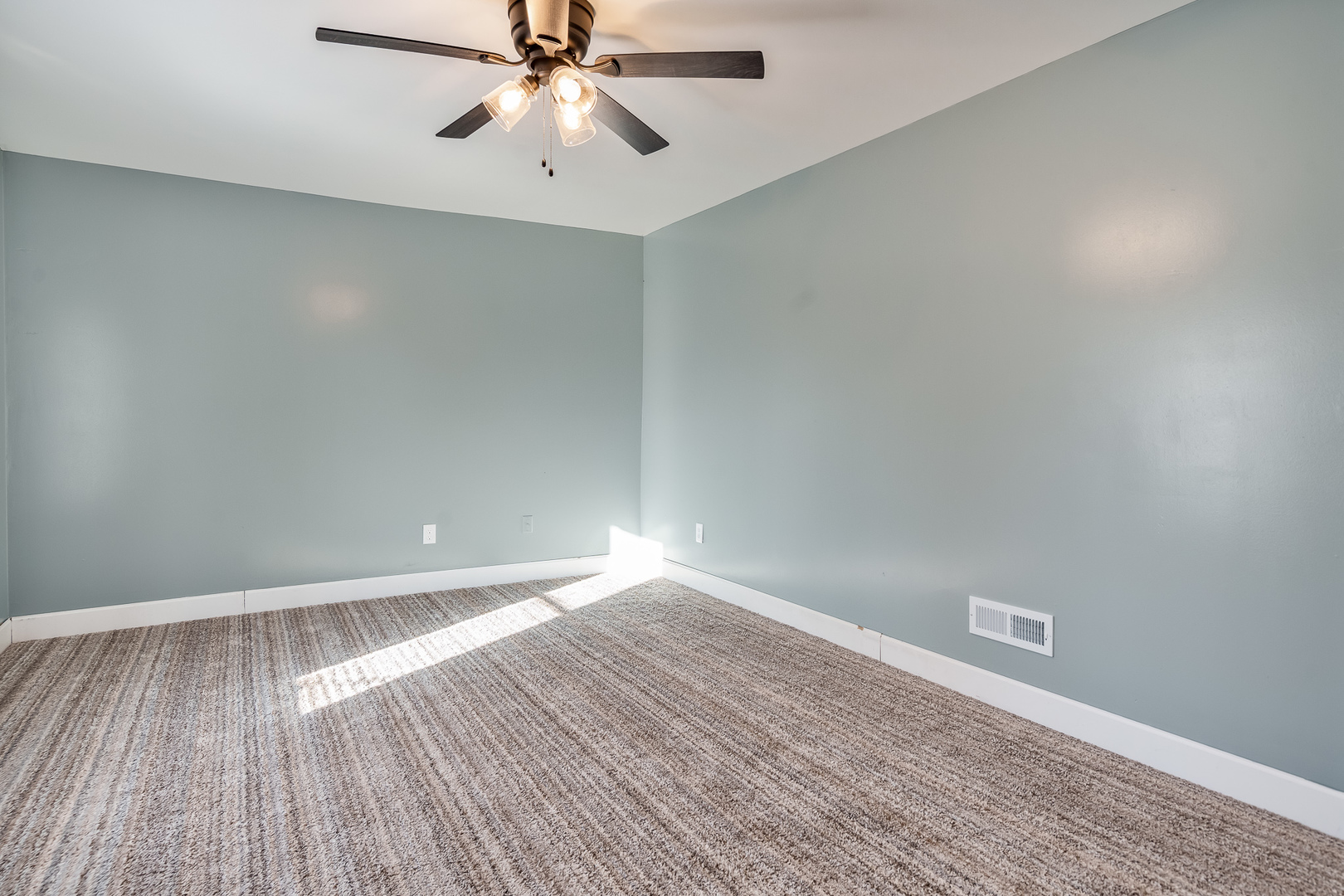 1010 North Street Thomson, IL 61285 - Photo 32 of 40