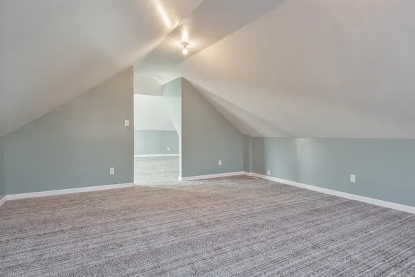 $129,900 | 1010 North Street, Thomson, IL 61285