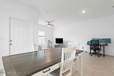 $279,000 | 3990 Silver Hay Lane, Jacksonville, FL 32217