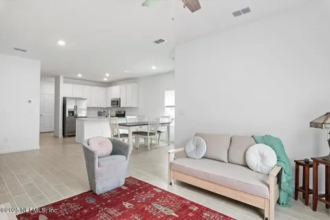 $279,000 | 3990 Silver Hay Lane, Jacksonville, FL 32217