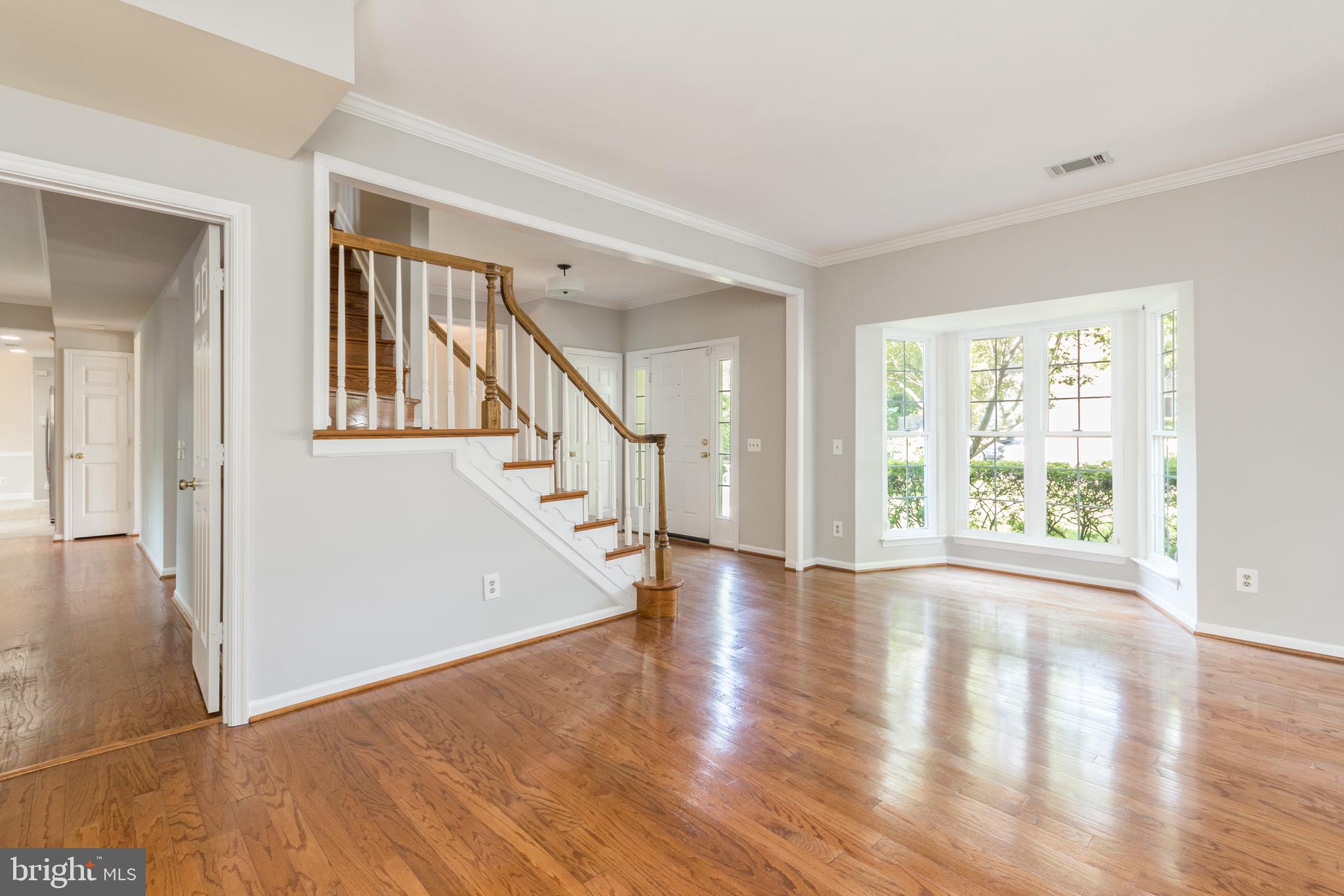 7030 Bedrock Road Alexandria, VA 22306 - Photo 3 of 43 Gallery Image 3