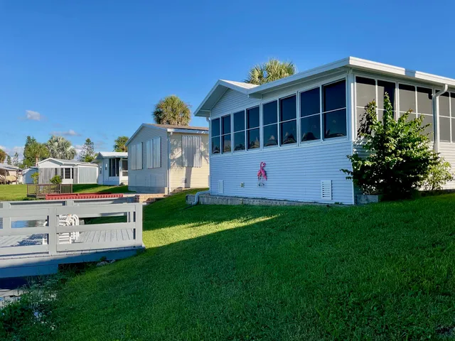 $179,900 | 13871 Southeast 125th Trail, Unit 103, Okeechobee, FL 34974