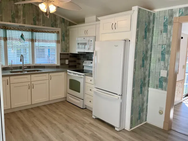 $179,900 | 13871 Southeast 125th Trail, Unit 103, Okeechobee, FL 34974