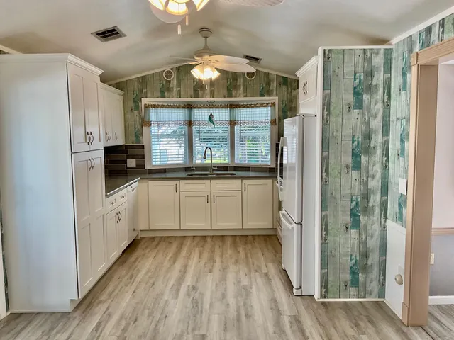 $179,900 | 13871 Southeast 125th Trail, Unit 103, Okeechobee, FL 34974