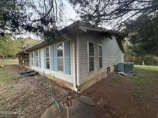 $250,000 | 5217 Potts Camp Road, Potts Camp, MS 38659