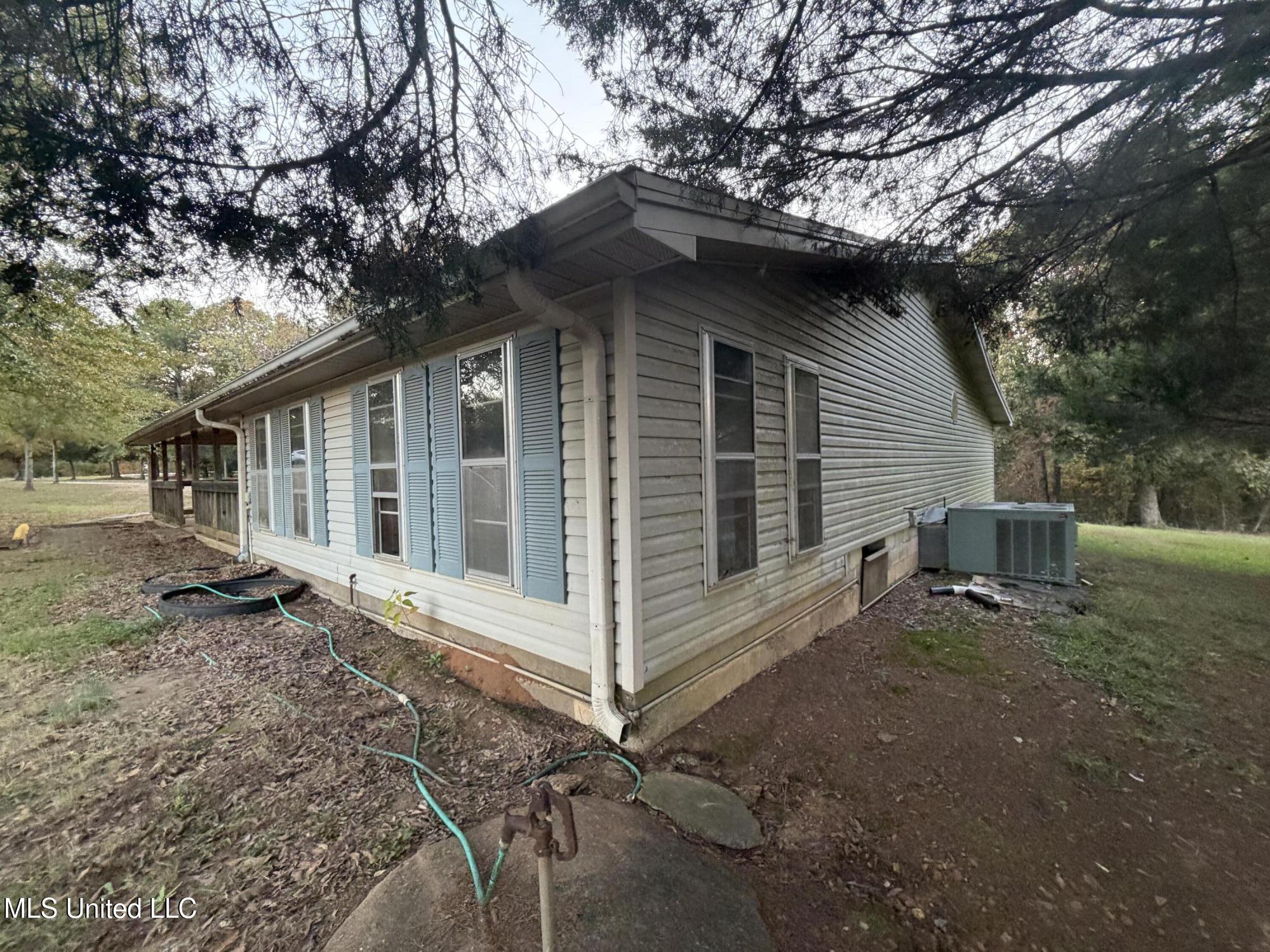 5217 Potts Camp Road Potts Camp, MS 38659 - Photo 5 of 43 IMG_6571