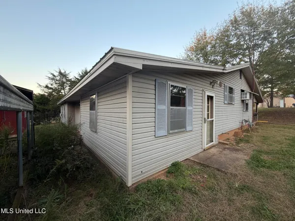 $220,000 | 5217 Potts Camp Road, Potts Camp, MS 38659