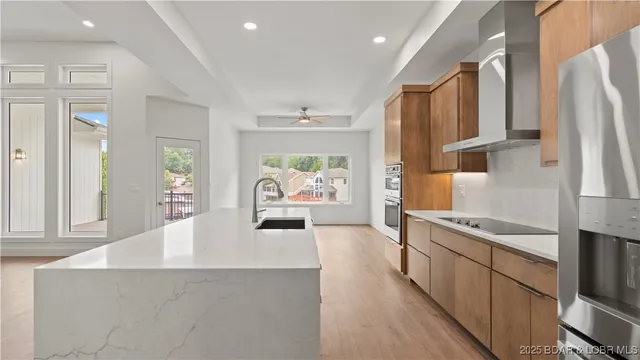 $865,000 | 80 Ledgestone Estates Court, Sunrise Beach, MO 65079