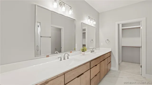 $865,000 | 80 Ledgestone Estates Court, Sunrise Beach, MO 65079