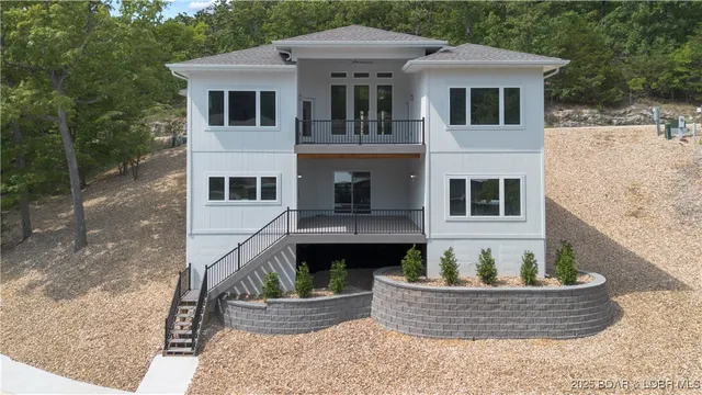 $865,000 | 80 Ledgestone Estates Court, Sunrise Beach, MO 65079