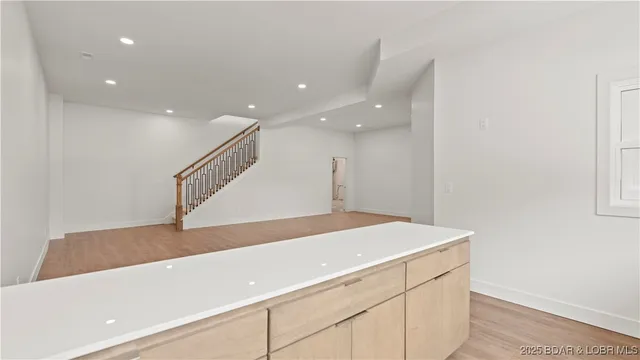 $865,000 | 80 Ledgestone Estates Court, Sunrise Beach, MO 65079