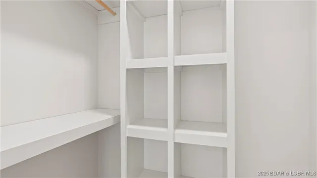 $865,000 | 80 Ledgestone Estates Court, Sunrise Beach, MO 65079