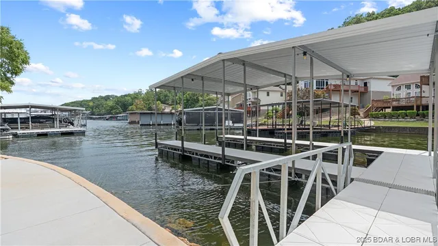 $865,000 | 80 Ledgestone Estates Court, Sunrise Beach, MO 65079