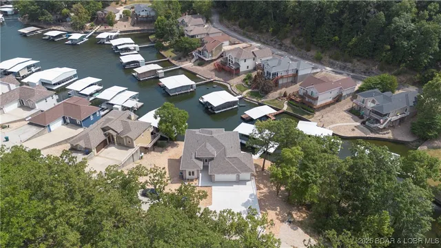 $865,000 | 80 Ledgestone Estates Court, Sunrise Beach, MO 65079